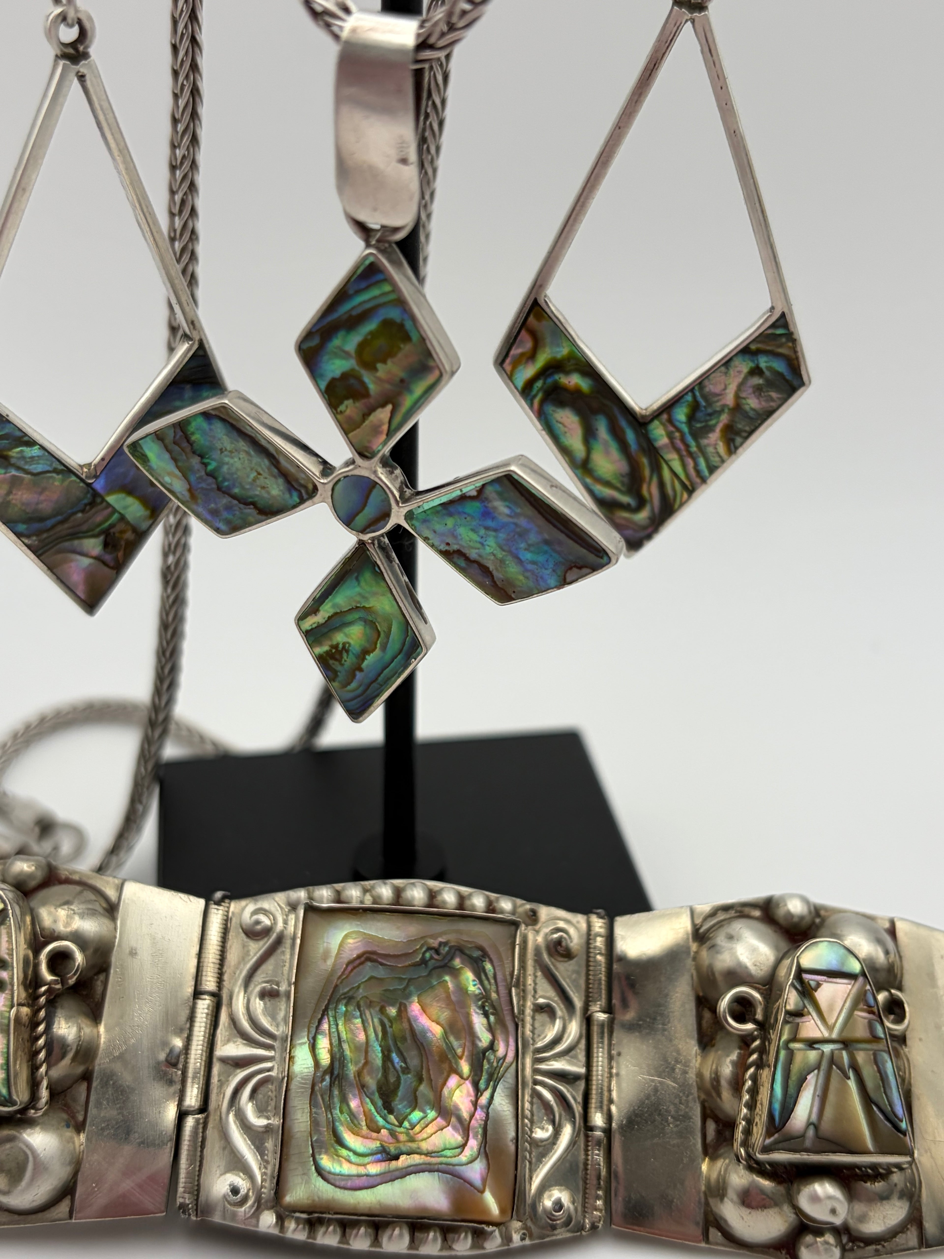 TAXCO ABALONE SHELL COLLECTION SET