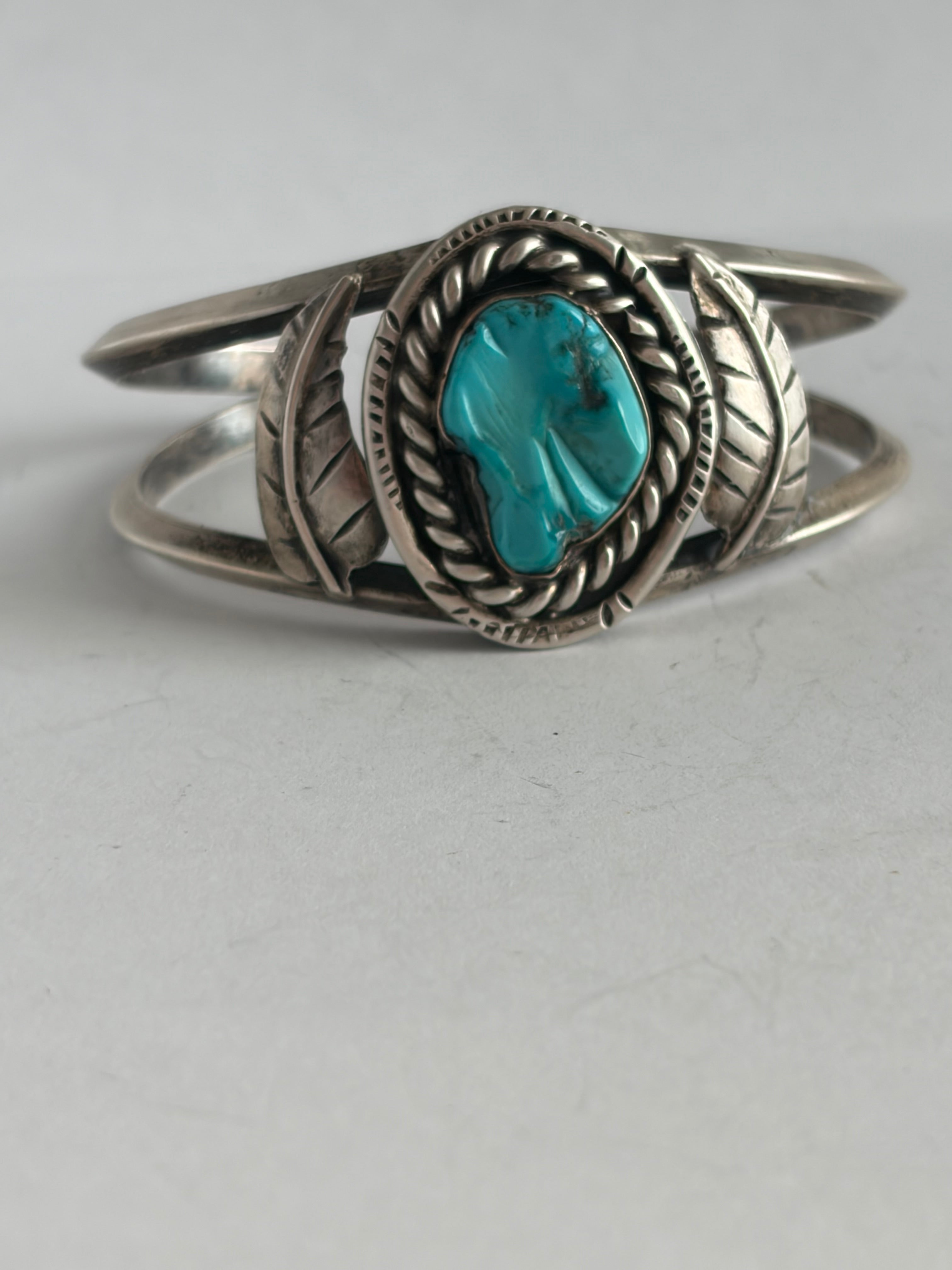 VINTAGE CARVED TURQUOISE CUFF