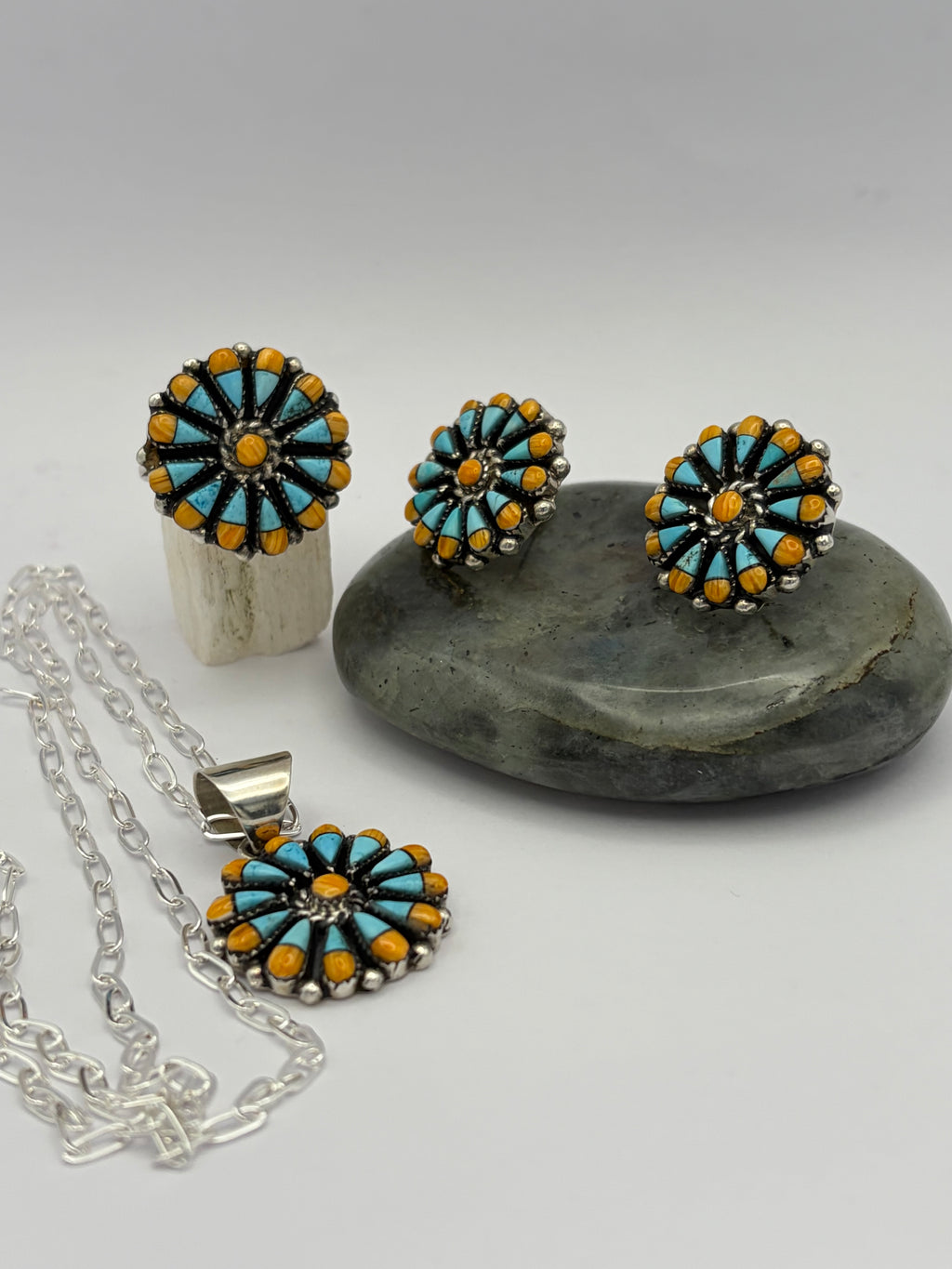 ZUNI SUNBURST SET