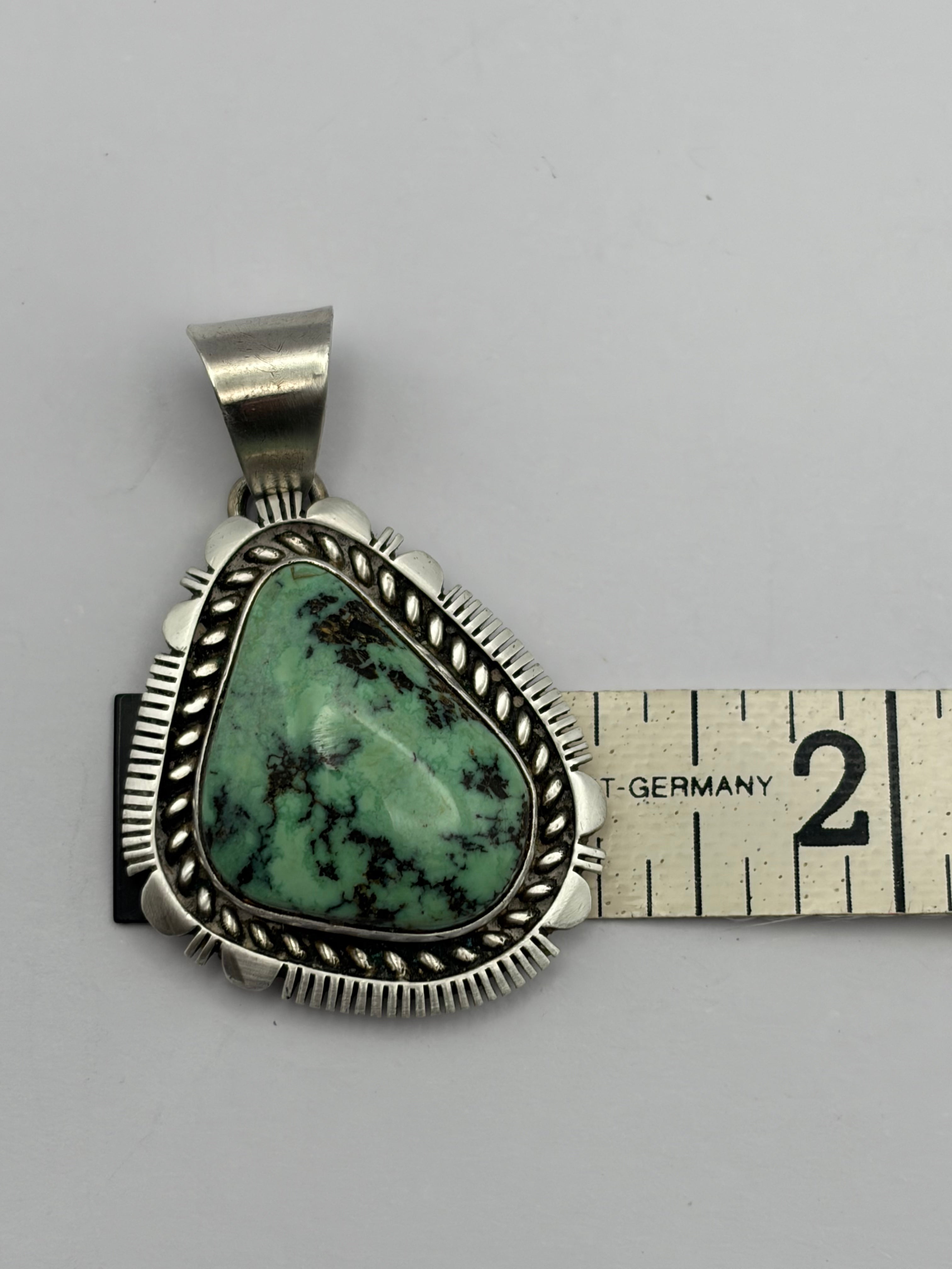 VARISCITE PENDANT